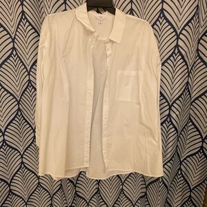 NWT Ladies Long Sleeve Button Down Shirt With Pocket
